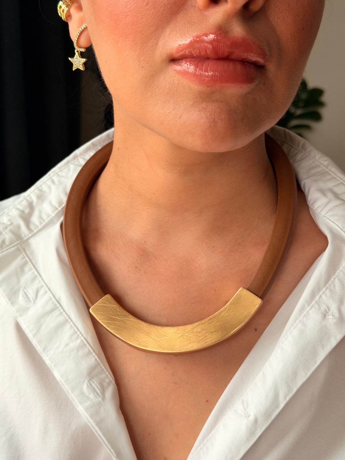 Sculpture Gold Choker Kolye