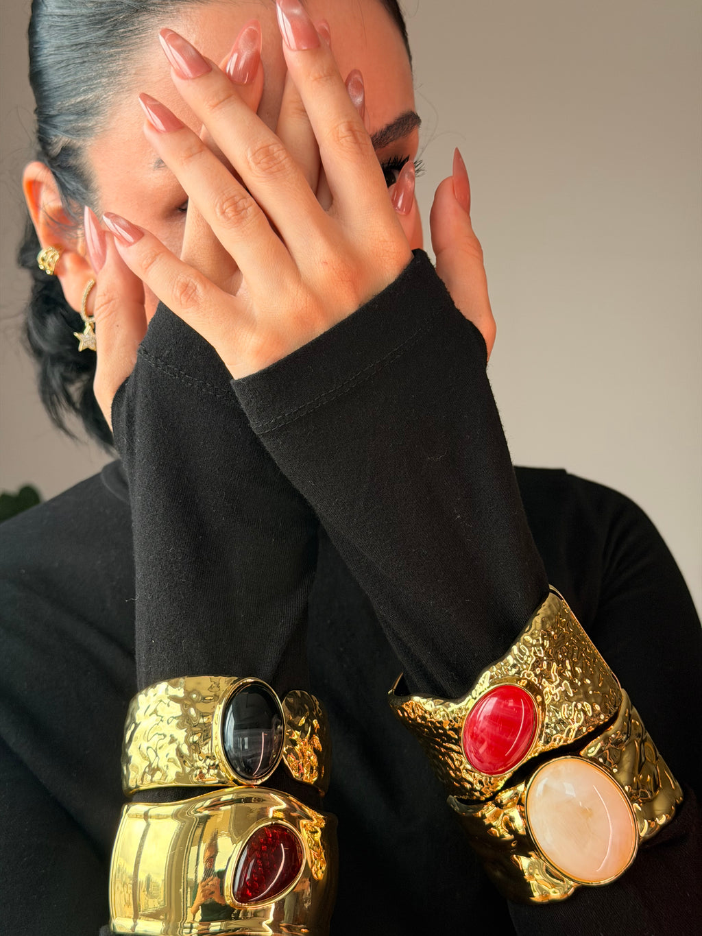 Blacknoi Kelepçe